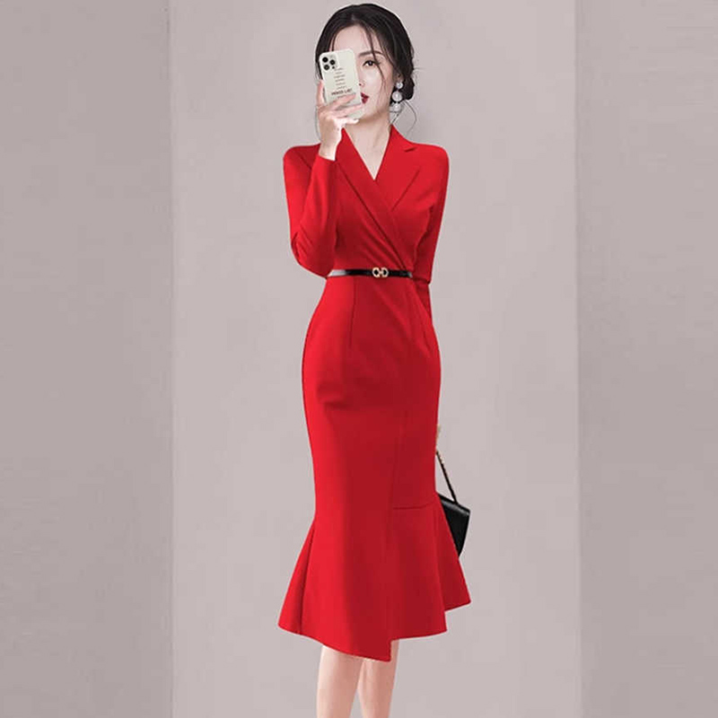 ชุดเดรสยาวสวยๆ สไตล์เกาหลี มีขนาด S M L XL สนใจทักแชท