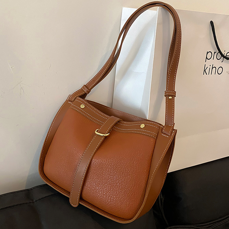 กระเป๋าผู้หญิงสวยๆ กระเป๋าสะพายข้างผู้หญิง กระเป๋าแบรนด์COOL BAG