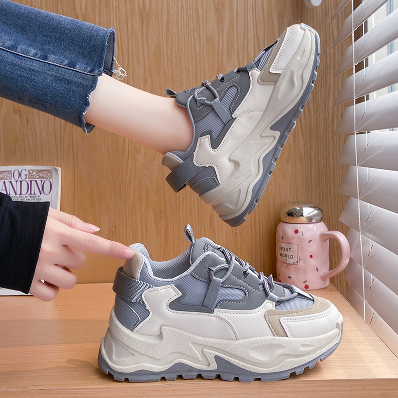 รองเท้าผ้าใบผู้หญิง ใส่สบาย รองเท้าผ้าใบใส่เที่ยวผู้หญิง มีSIZE 35 36 37 38 39 40