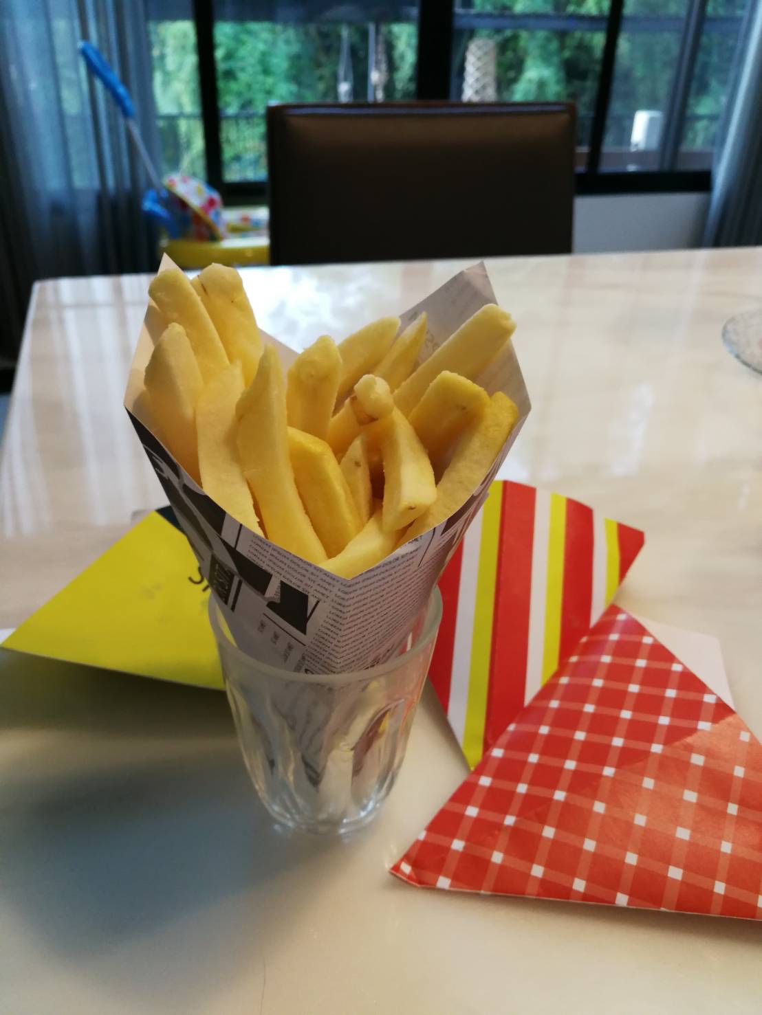 กรวยเฟรนฟราย ตราพระอาทิตย์