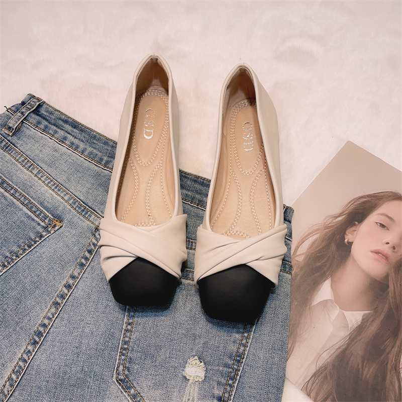 รองเท้าคัทชูผู้หญิงส้นเตี้ย ใส่สบาย มีขนาด35-40