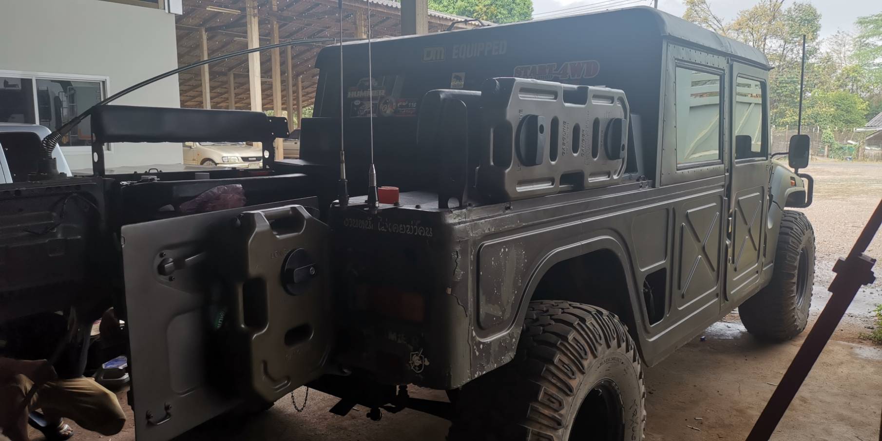 ถังน้ำมันสำรอง 20 ลิตร