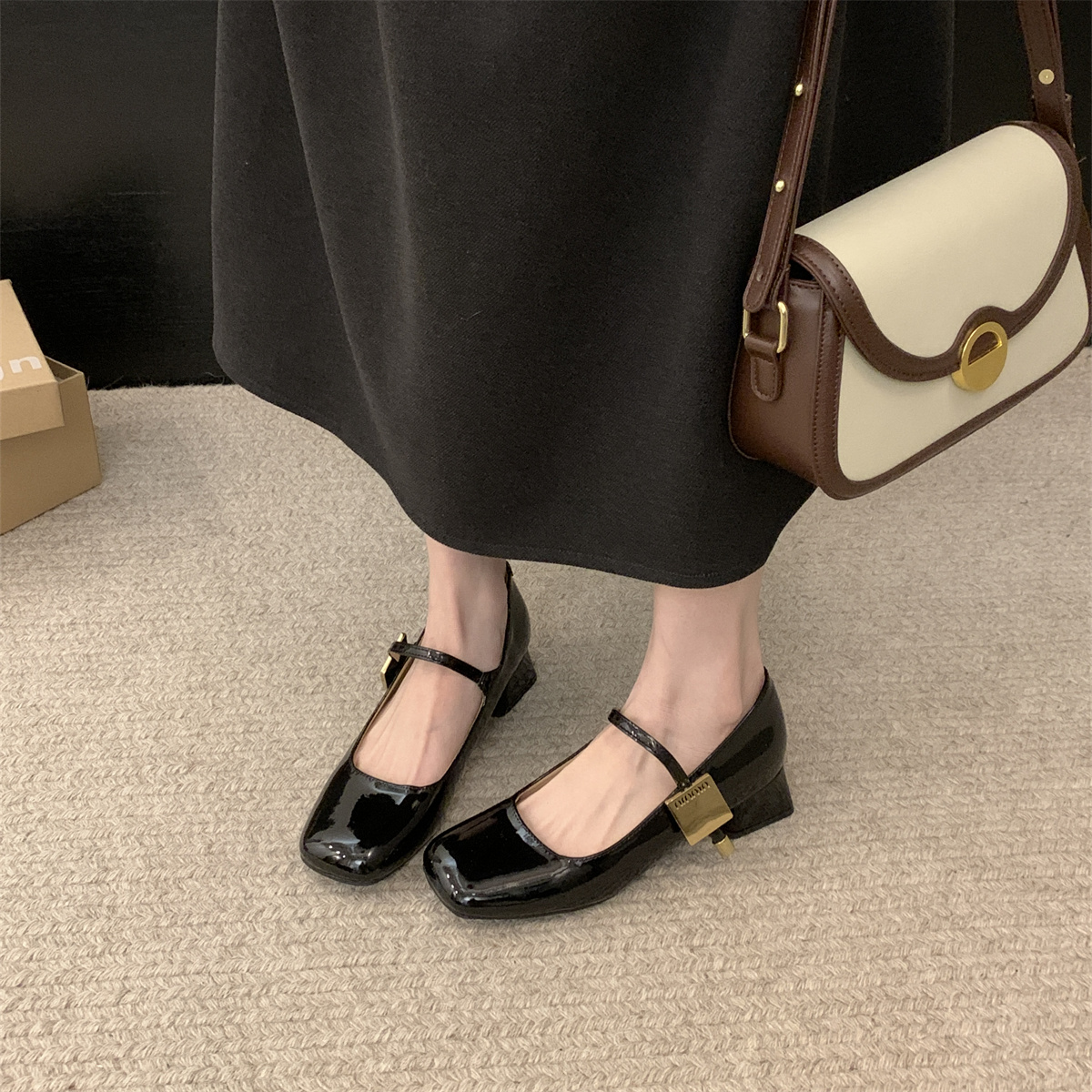 รองเท้าคัทชูผู้หญิงส้นเตี้ย ใส่สบาย มีขนาด35-43