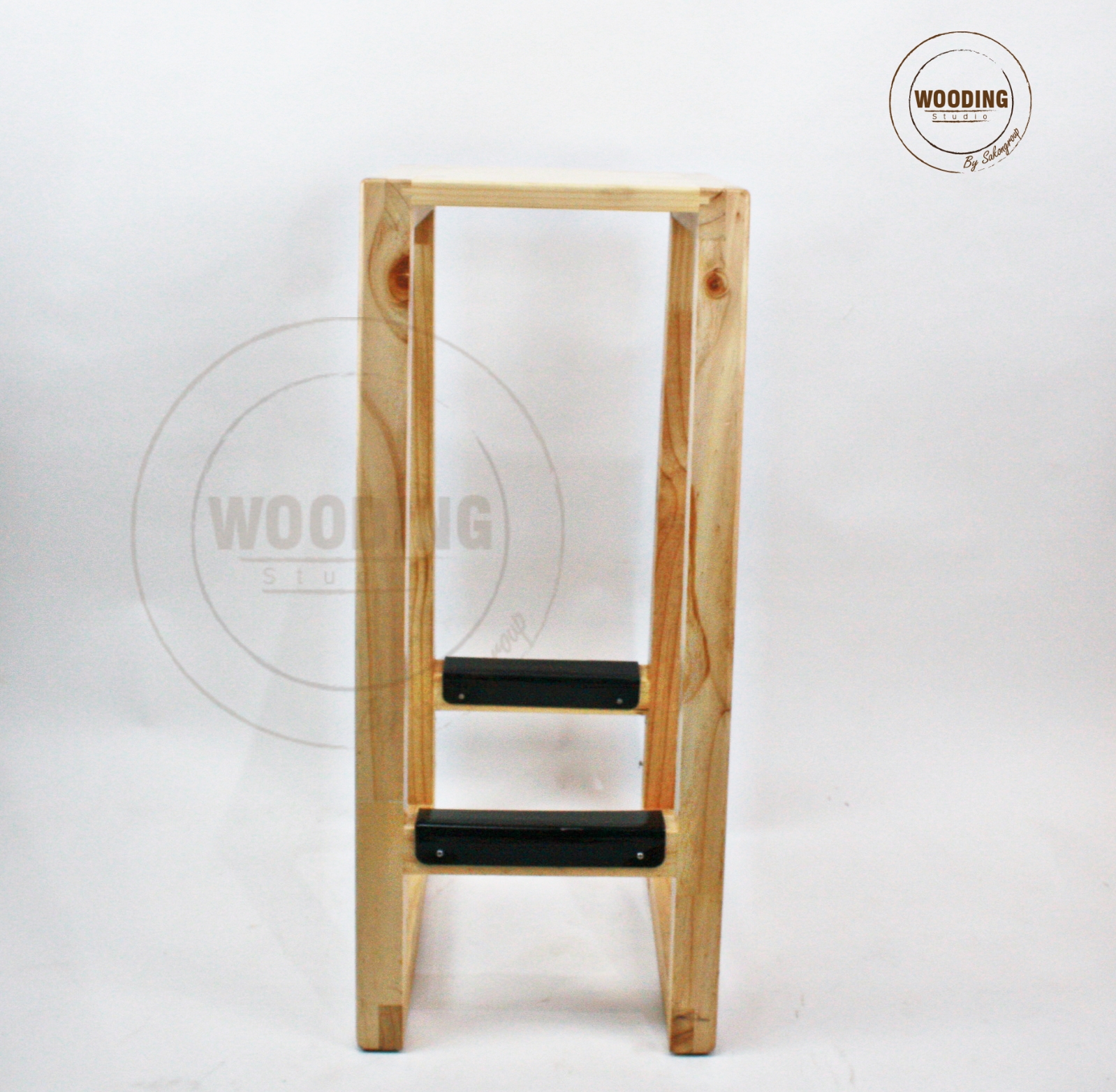 เก้าอี้สตูลสูงทรงAแบบเรียบ