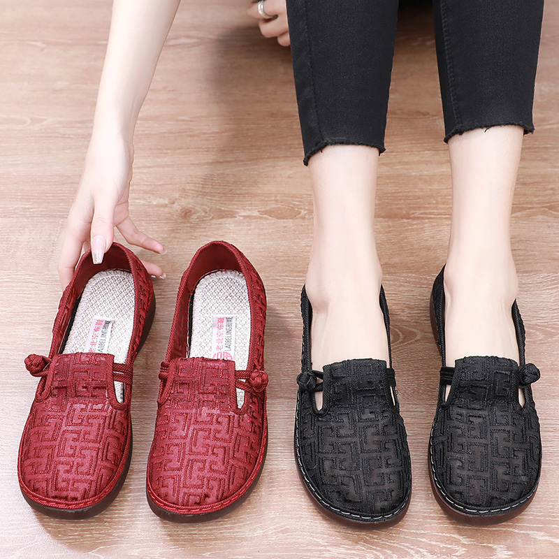 รองเท้าผ้าใบผู้หญิง ใส่สบาย รองเท้าผ้าใบใส่เที่ยวผู้หญิง มีSIZE 35 36 37 38 39 40