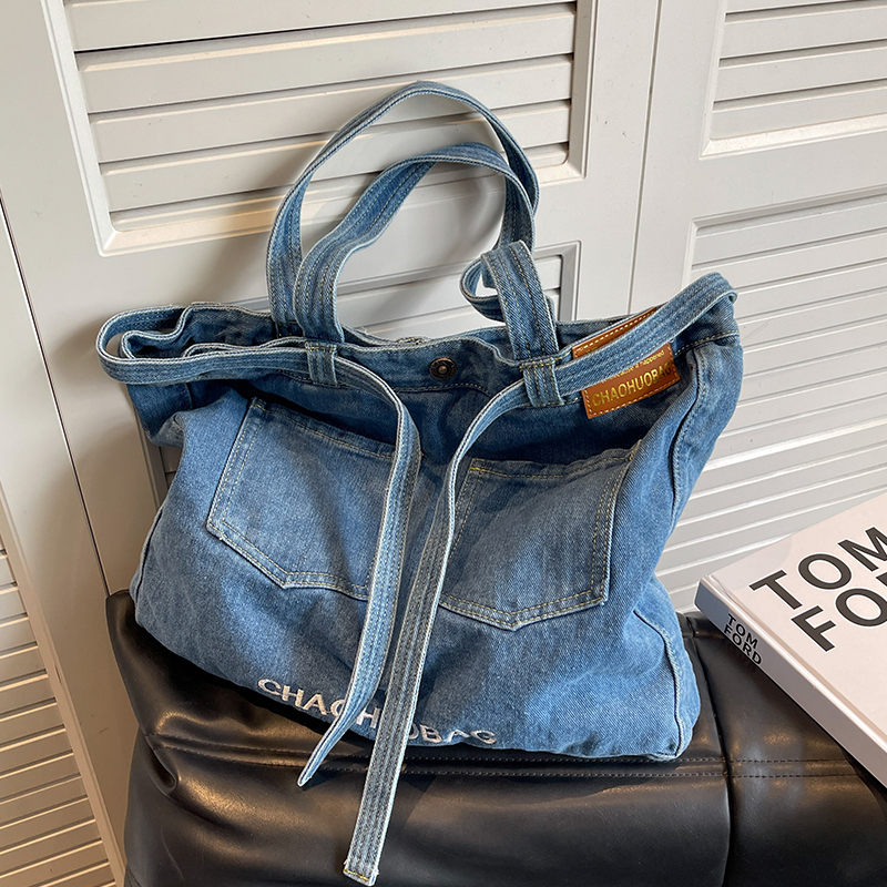 กระเป๋าผู้หญิงสวยๆ กระเป๋าสะพายข้างผู้หญิง กระเป๋าแบรนด์COOL BAG