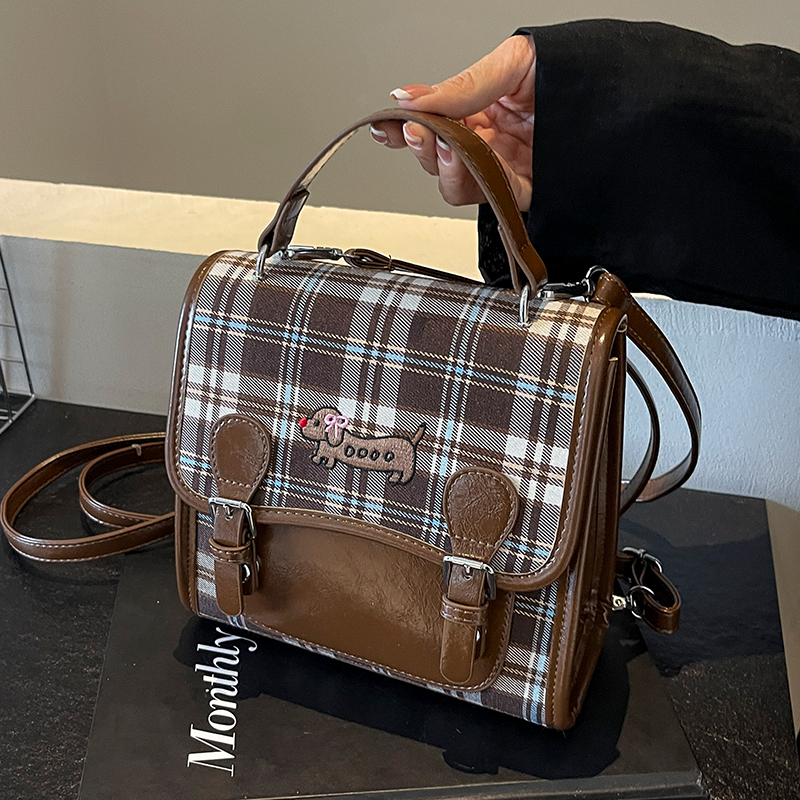 กระเป๋าผู้หญิงสวยๆ กระเป๋าสะพายข้างผู้หญิง กระเป๋าแบรนด์COOL BAG