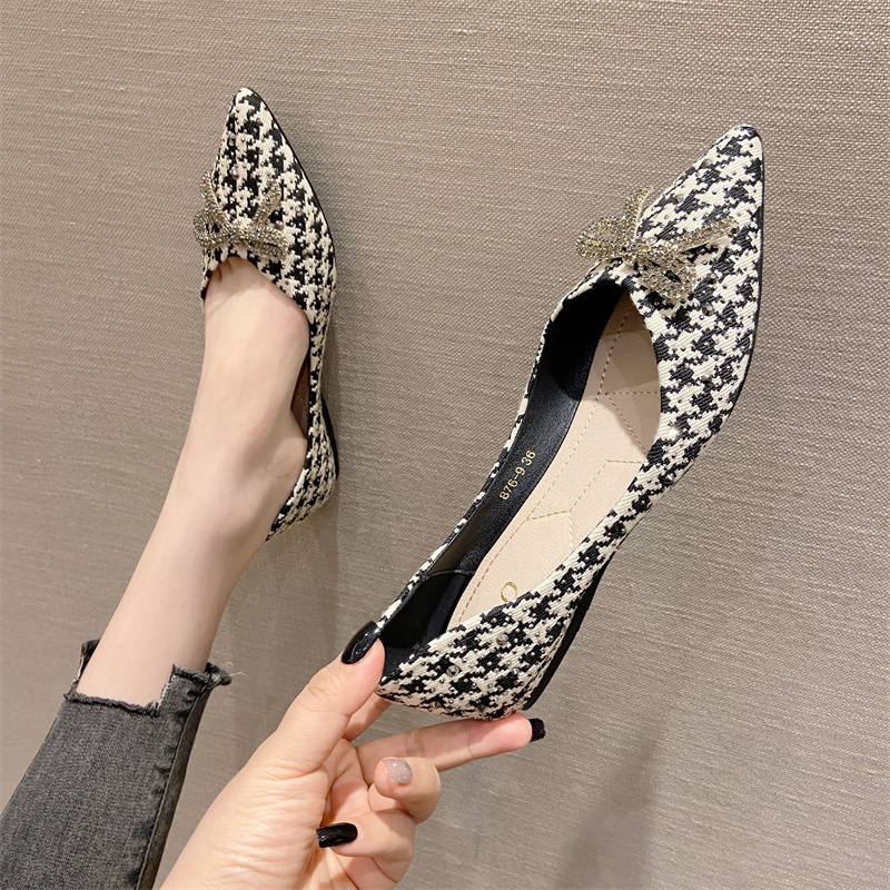 รองเท้าคัทชูผู้หญิงส้นเตี้ย ใส่สบาย มีขนาด35-40