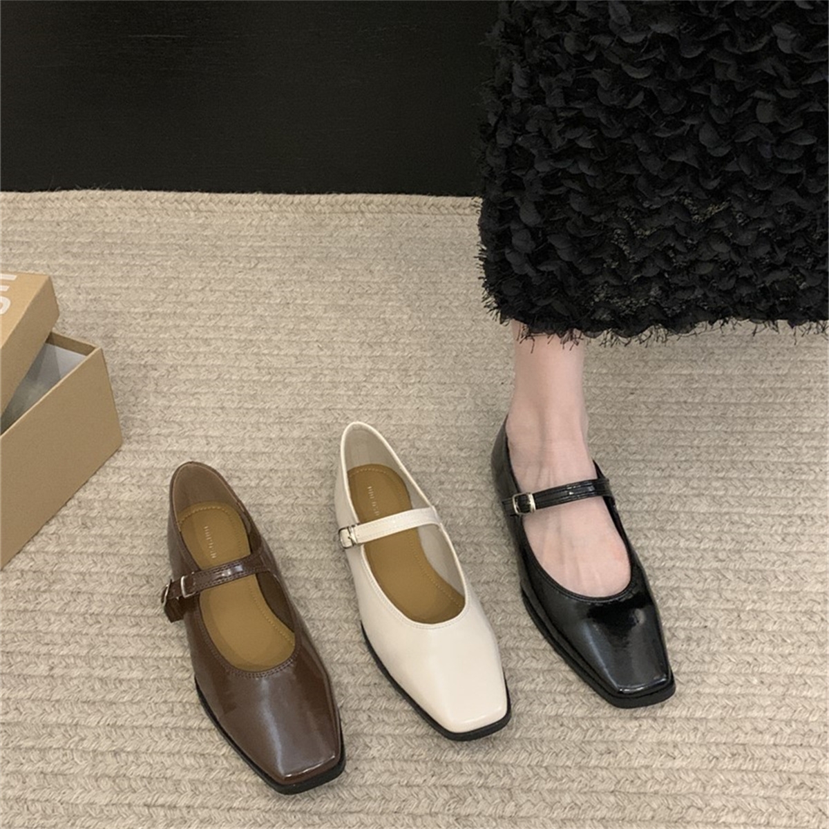 รองเท้าคัทชูผู้หญิงส้นเตี้ย ใส่สบาย มีขนาด35-43