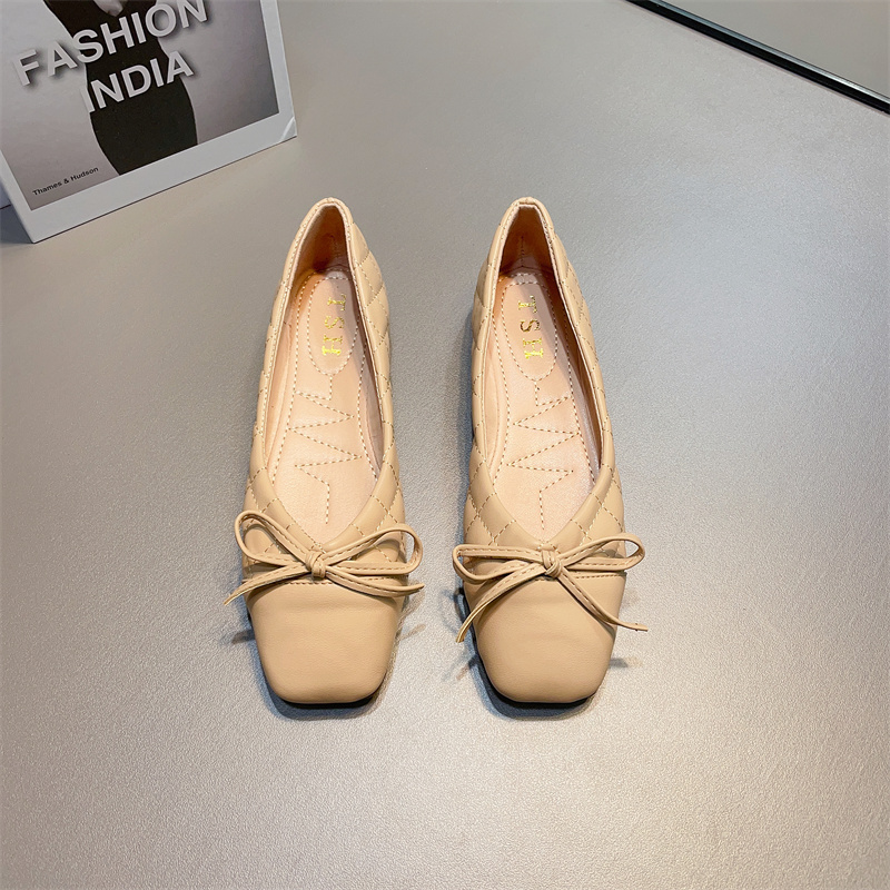 รองเท้าคัทชูผู้หญิงส้นเตี้ย ใส่สบาย มีขนาด35-40