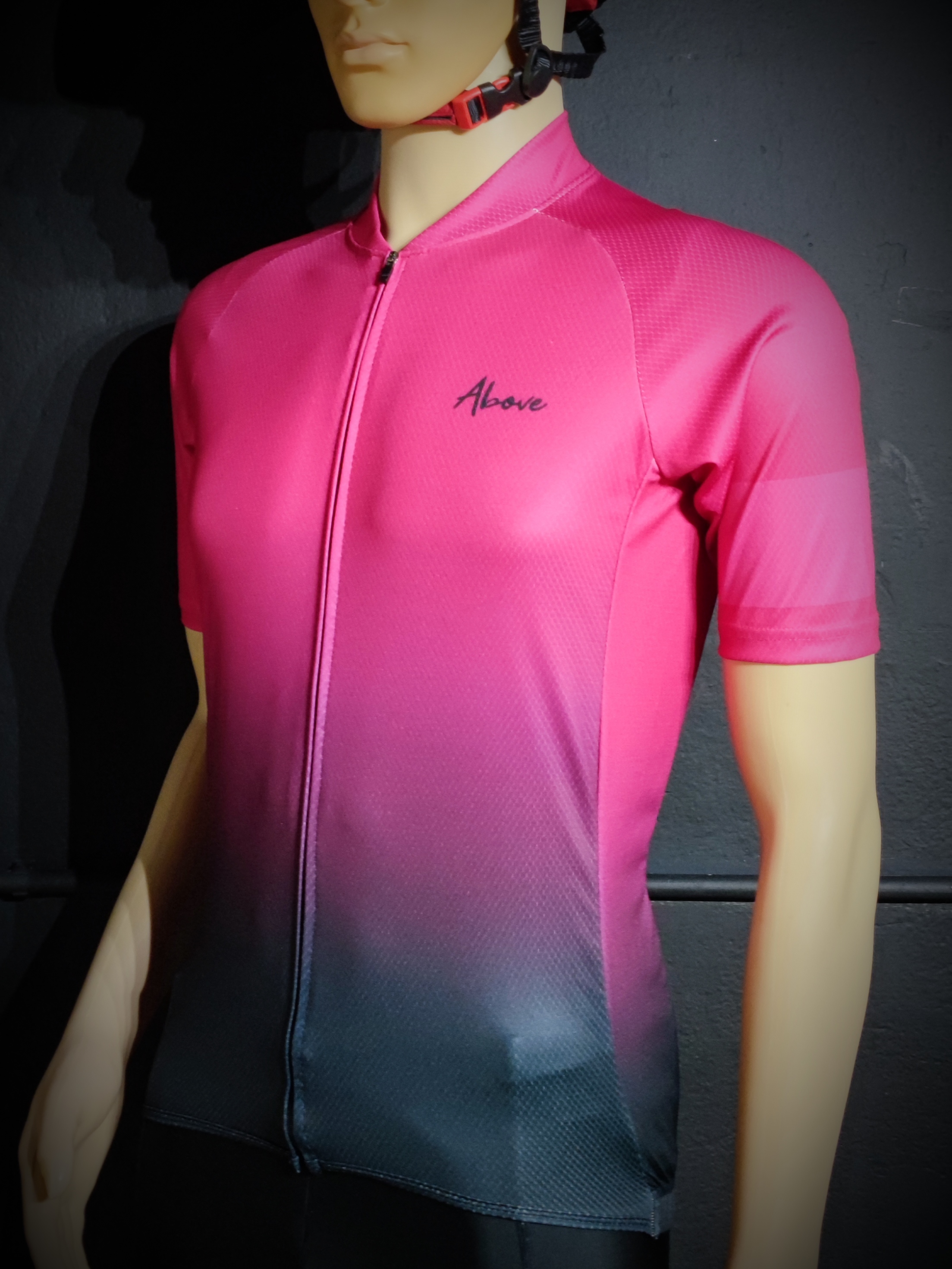 เสื้อปั่นจักรยาน Above