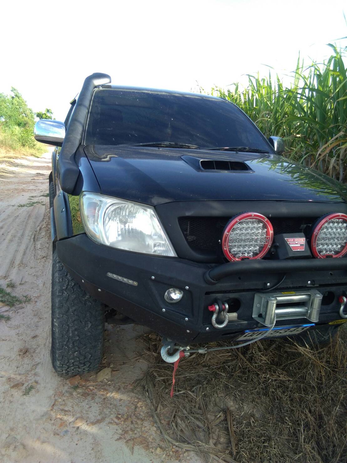 สน็อกเกิ้ลทรงครอส Vigo