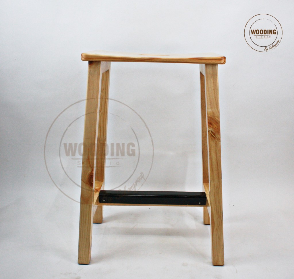 เก้าอี้สตูลสูงทรงA