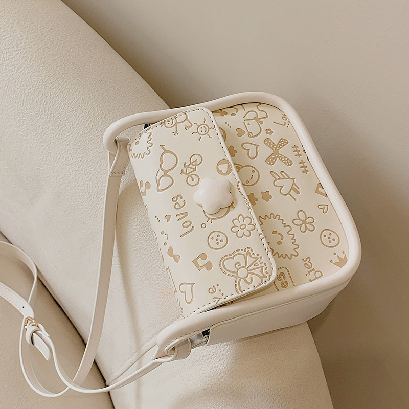 กระเป๋าผู้หญิงสวยๆ กระเป๋าสะพายข้างผู้หญิง กระเป๋าแบรนด์COOL BAG