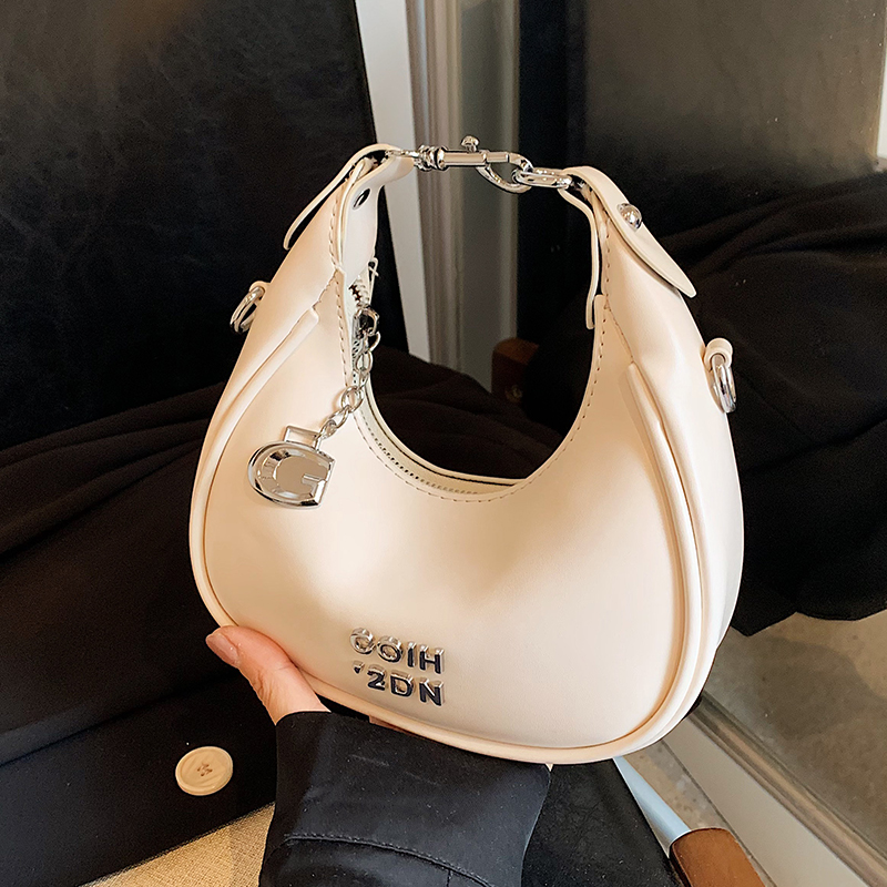 กระเป๋าผู้หญิงสวยๆ กระเป๋าสะพายข้างผู้หญิง กระเป๋าแบรนด์COOL BAG