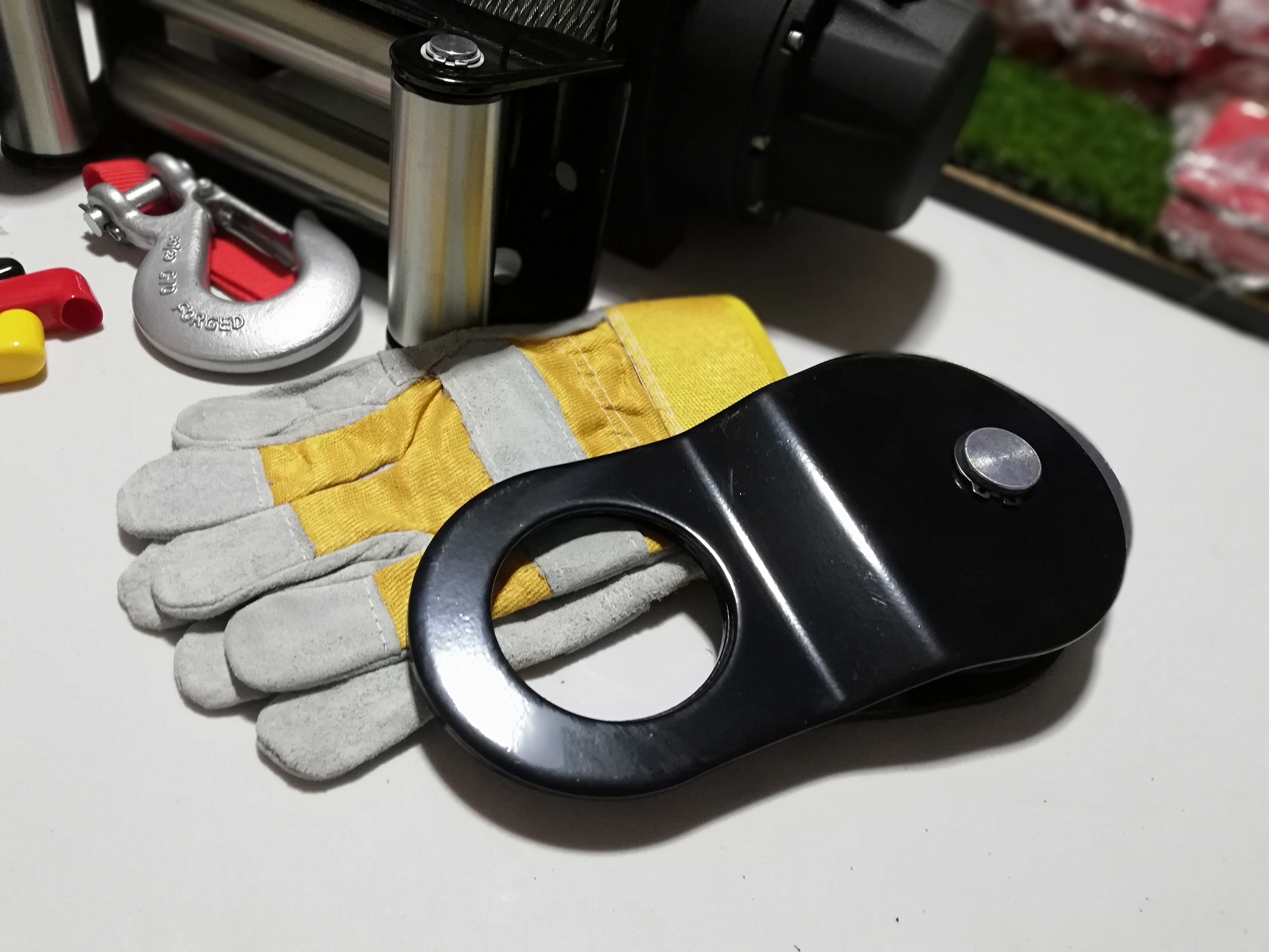 วินซ์ไฟฟ้า 13000 ปอนด์ 5.9 ตัน (เชือก )