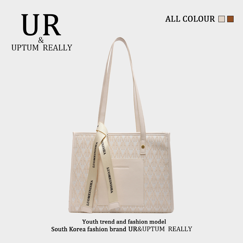 กระเป๋าผู้หญิงสวยๆ กระเป๋าสะพายข้างผู้หญิง กระเป๋าแบรนด์ BEAR BAG กระเป๋าหมีสุดคิ้ว!