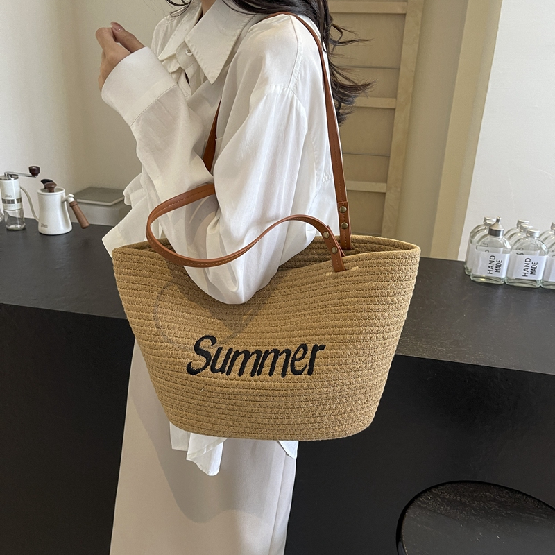 กระเป๋าผู้หญิงสวยๆ กระเป๋าสะพายข้างผู้หญิง กระเป๋าแบรนด์COOL BAG