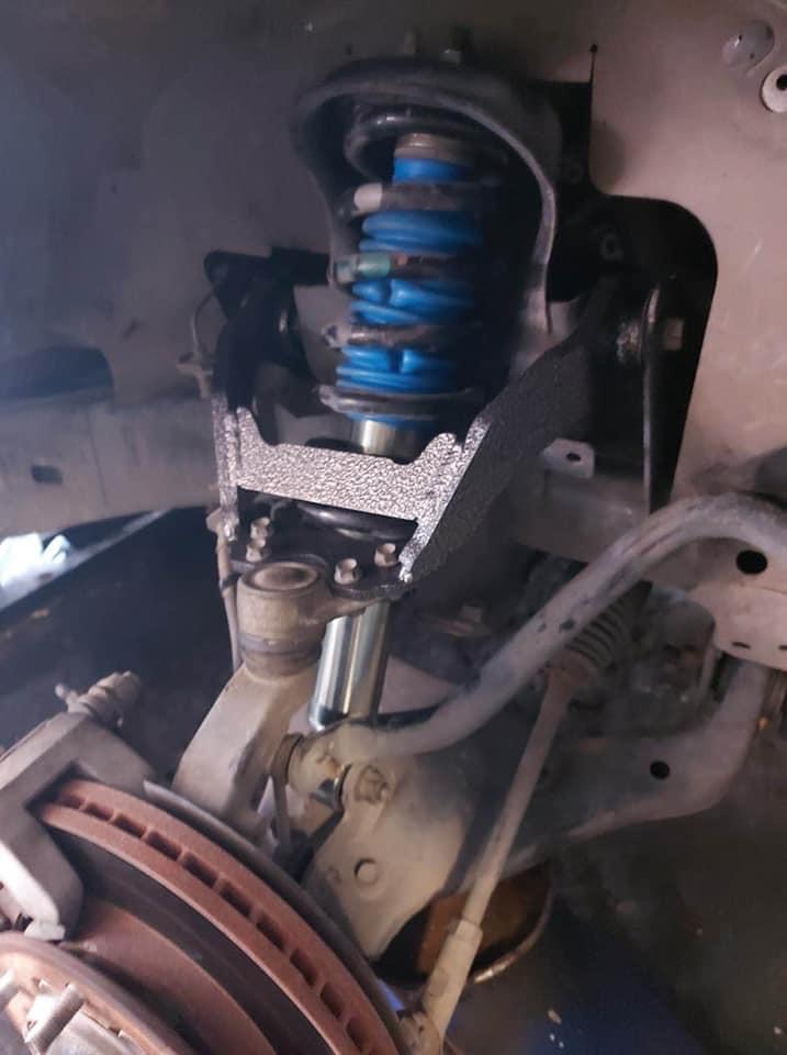 ปีกนก Isuzu ตัวเตี้ย