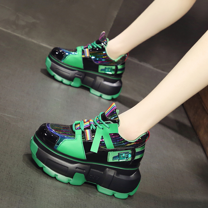รองเท้าผ้าใบผู้หญิง ใส่สบาย รองเท้าผ้าใบใส่เที่ยวผู้หญิง มีSIZE 35 36 37 38 39 40