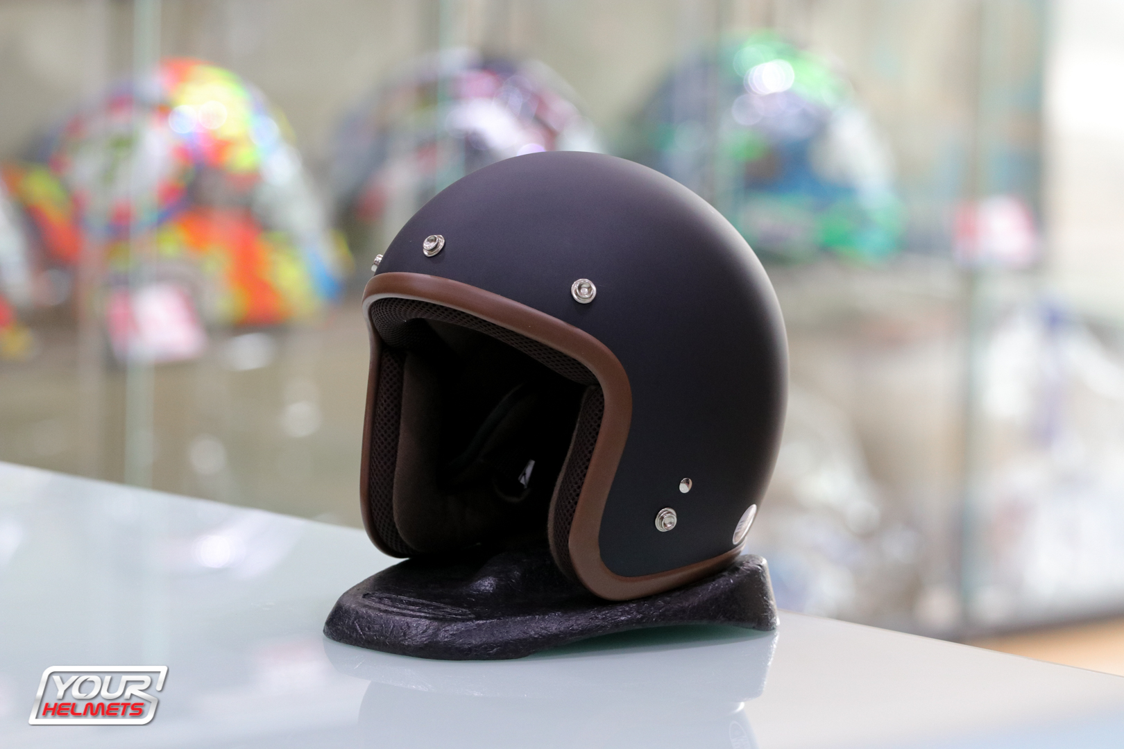 หมวกกันน็อคAVEX HELMETS รุ่นLB CAFE PLUS ดำด้าน