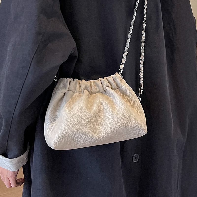 กระเป๋าผู้หญิงสวยๆ กระเป๋าสะพายข้างผู้หญิง กระเป๋าแบรนด์COOL BAG