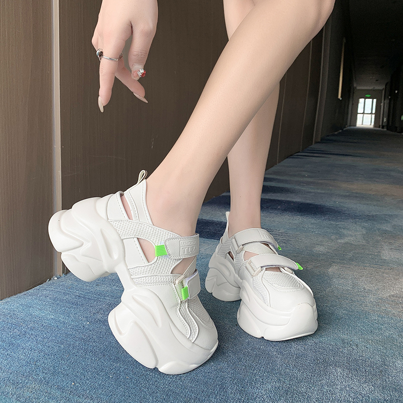 รองเท้าผ้าใบผู้หญิง ใส่สบาย รองเท้าผ้าใบใส่เที่ยวผู้หญิง มีSIZE 35 36 37 38 39 40