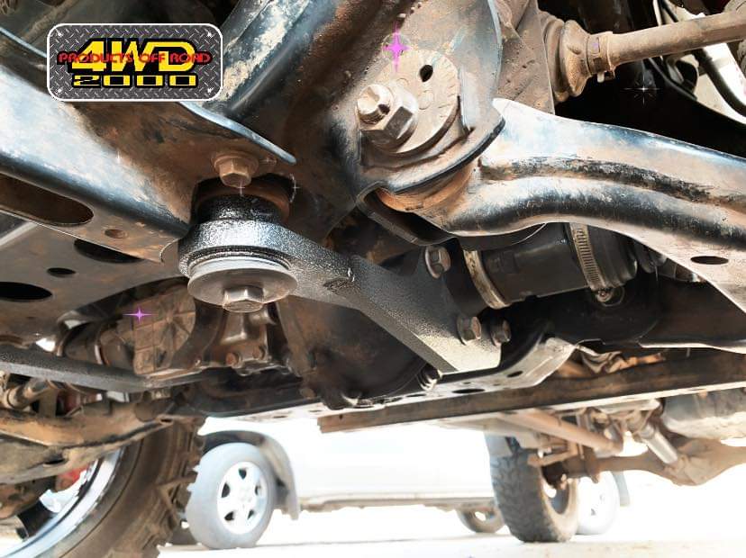 ชุดดร็อปเพลาหน้า REVO 4WD