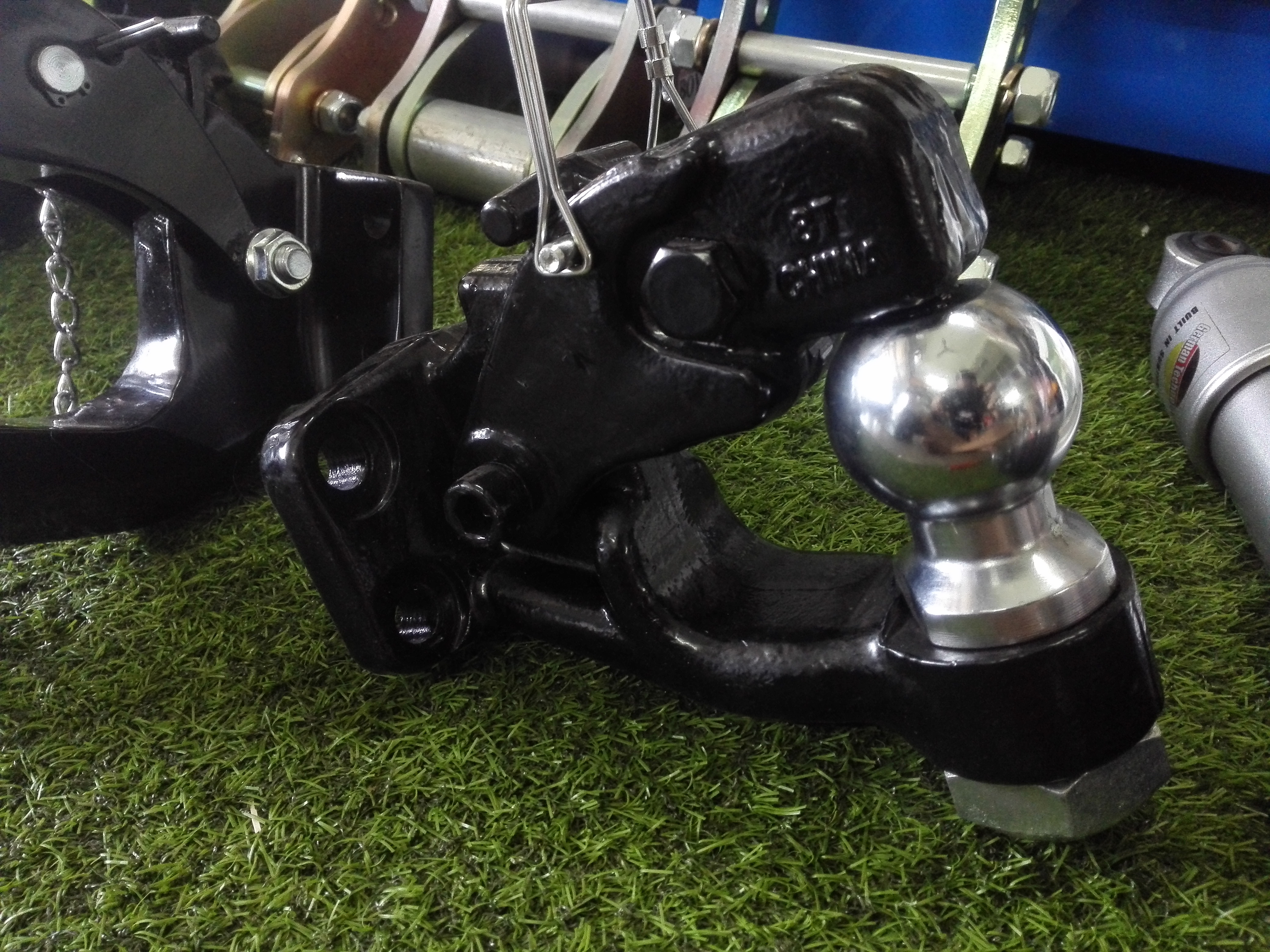 หัวลากปากนกแก้ว 8 ตัน หัวบอล ขนาด 50 มิล ขึ้นรูปด้วยระบบหล่อ Forging