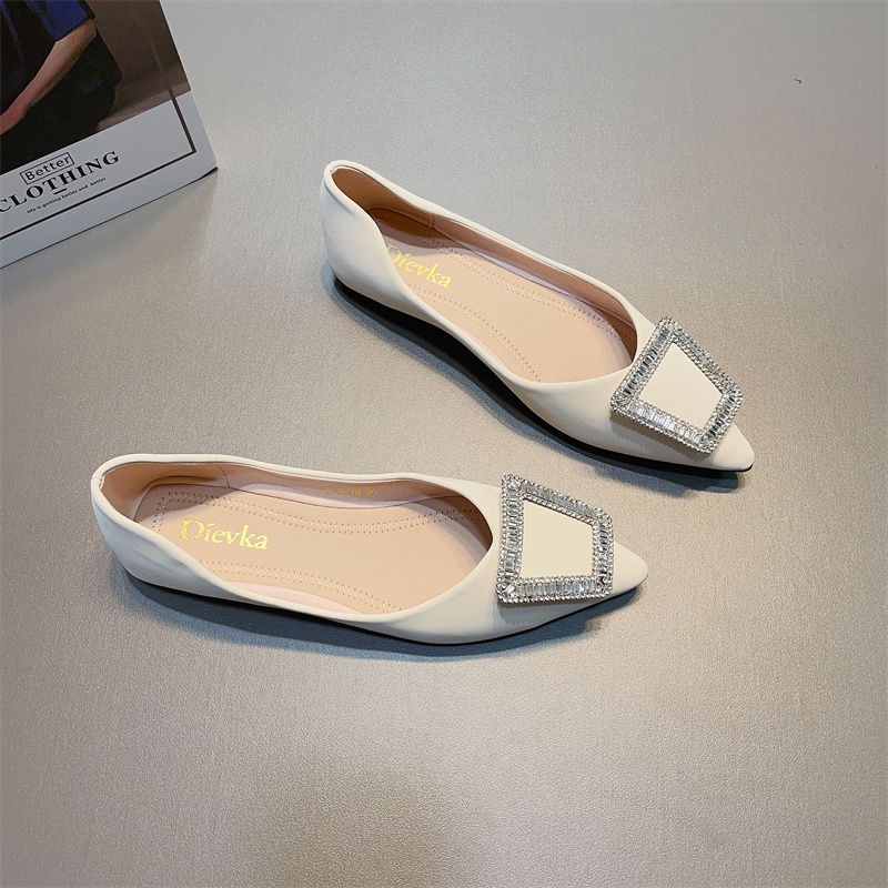 รองเท้าคัทชูผู้หญิงส้นเตี้ย ใส่สบาย มีขนาด35-40