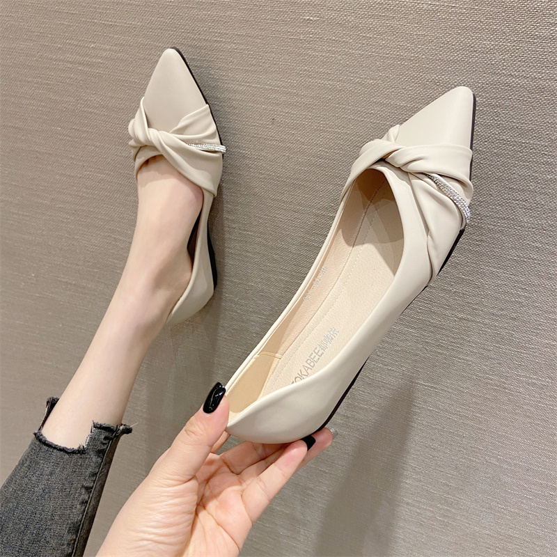 รองเท้าคัทชูผู้หญิงส้นเตี้ย ใส่สบาย มีขนาด35-40