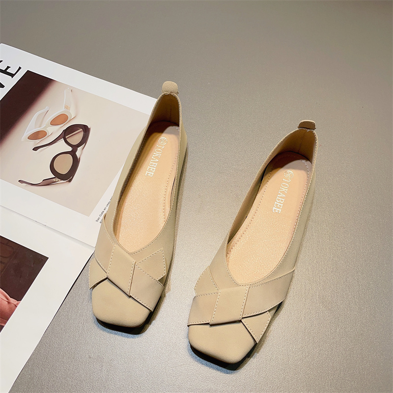 รองเท้าคัทชูผู้หญิงส้นเตี้ย ใส่สบาย มีขนาด35-40