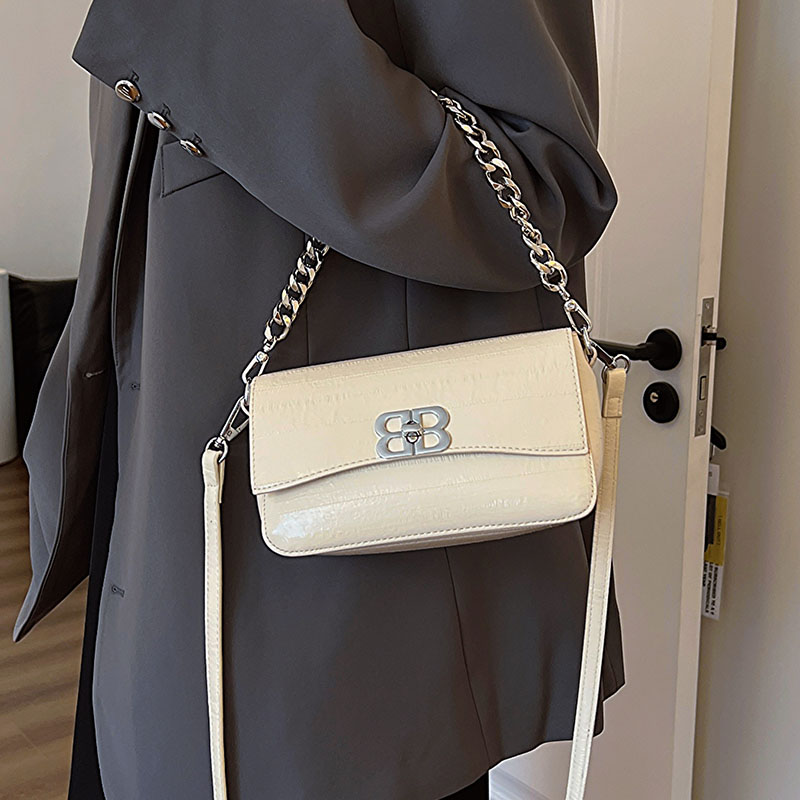 กระเป๋าผู้หญิงสวยๆ กระเป๋าสะพายข้างผู้หญิง กระเป๋าแบรนด์COOL BAG