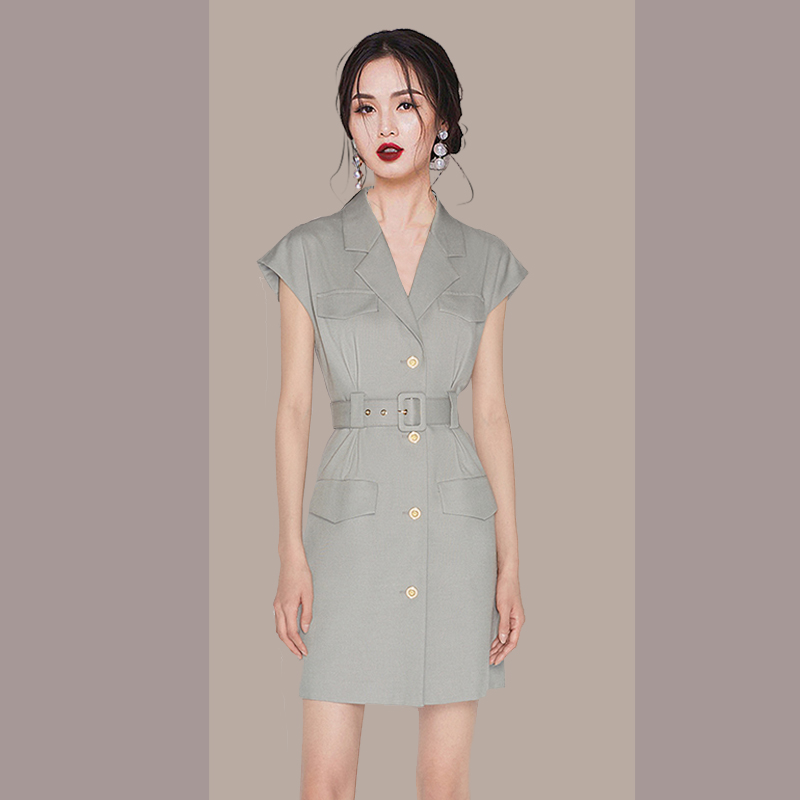 ชุดเดรสยาวสวยๆ สไตล์เกาหลี มีขนาด S M L XL สนใจทักแชท