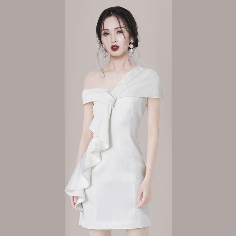 ชุดเดรสยาวสวยๆ สไตล์เกาหลี มีขนาด S M L XL สนใจทักแชท