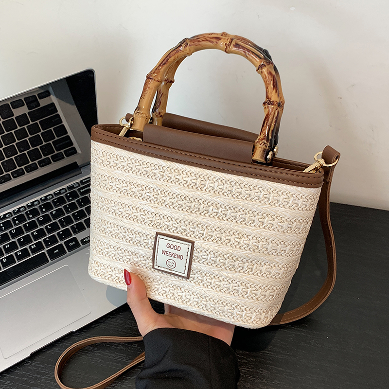 กระเป๋าผู้หญิงสวยๆ กระเป๋าสะพายข้างผู้หญิง กระเป๋าแบรนด์COOL BAG