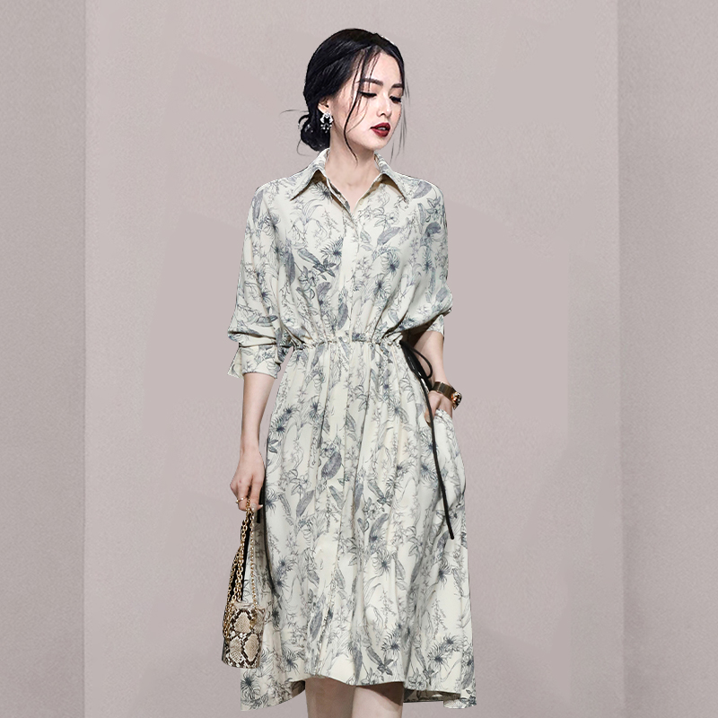 ชุดเดรสยาวสวยๆ สไตล์เกาหลี มีขนาด S M L XL สนใจทักแชท