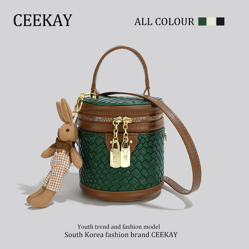 กระเป๋าผู้หญิงสวยๆ กระเป๋าสะพายข้างผู้หญิง กระเป๋าแบรนด์CEEKEY