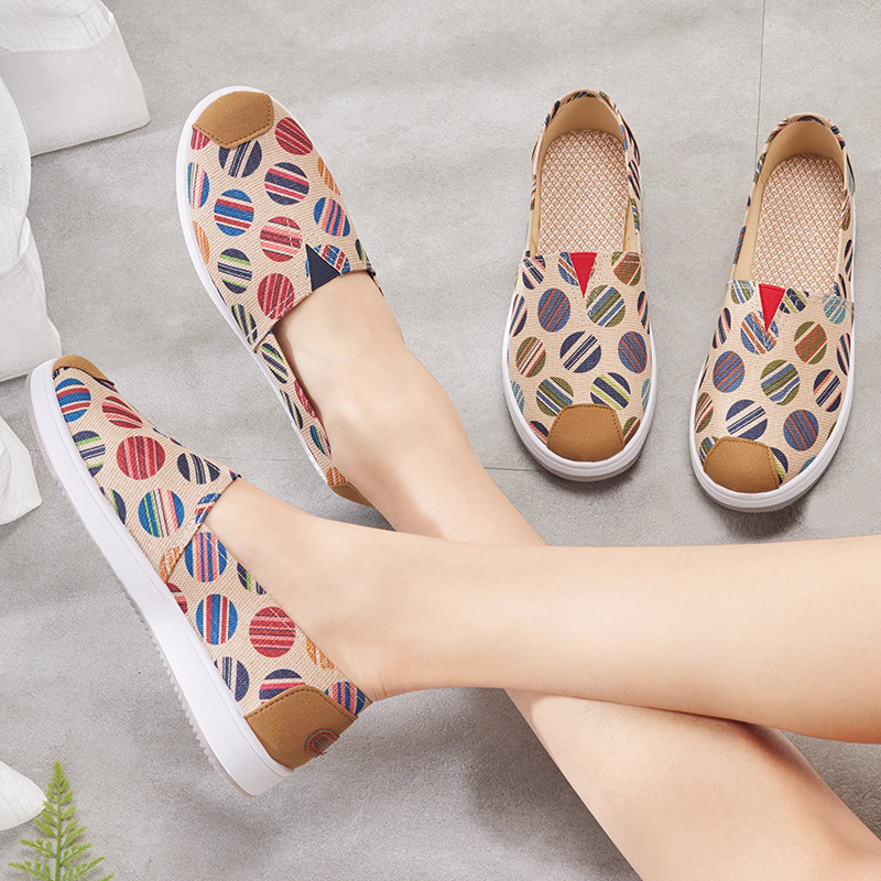 รองเท้าผ้าใบผู้หญิง ใส่สบาย รองเท้าผ้าใบใส่เที่ยวผู้หญิง มีSIZE 35 36 37 38 39 40