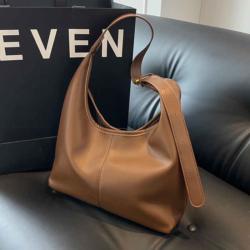 กระเป๋าผู้หญิงสวยๆ กระเป๋าสะพายข้างผู้หญิง กระเป๋าแบรนด์COOL BAG
