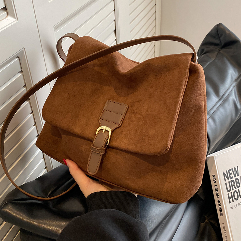 กระเป๋าผู้หญิงสวยๆ กระเป๋าสะพายข้างผู้หญิง กระเป๋าแบรนด์COOL BAG