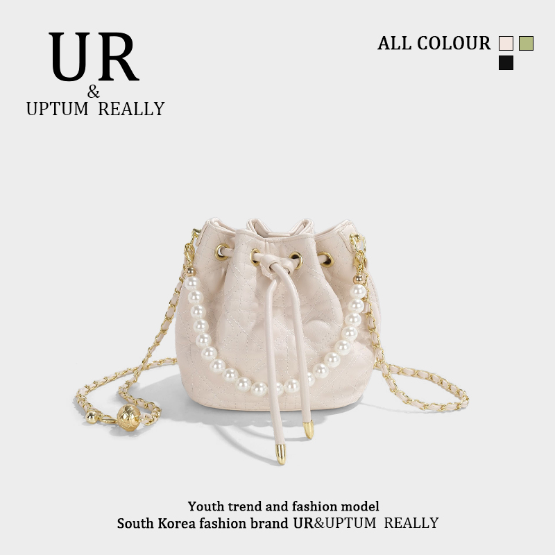 กระเป๋าผู้หญิงสวยๆ กระเป๋าสะพายข้างผู้หญิง กระเป๋าแบรนด์ BEAR BAG กระเป๋าหมีสุดคิ้ว!