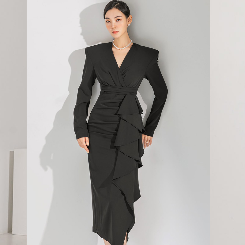 ชุดเดรสยาวสวยๆ สไตล์เกาหลี มีขนาด S M L XL สนใจทักแชท