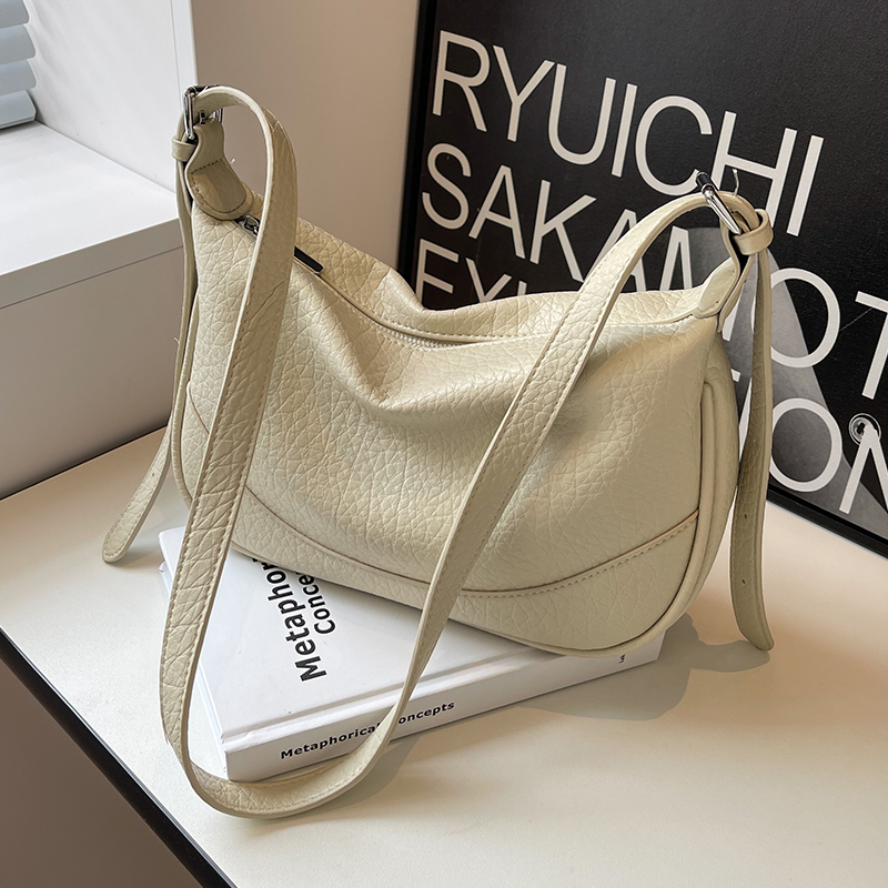 กระเป๋าผู้หญิงสวยๆ กระเป๋าสะพายข้างผู้หญิง กระเป๋าแบรนด์COOL BAG