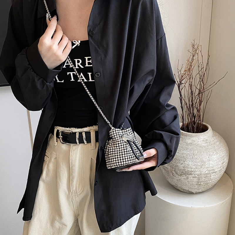 กระเป๋าผู้หญิงสวยๆ กระเป๋าสะพายข้างผู้หญิง กระเป๋าแบรนด์COOL BAG