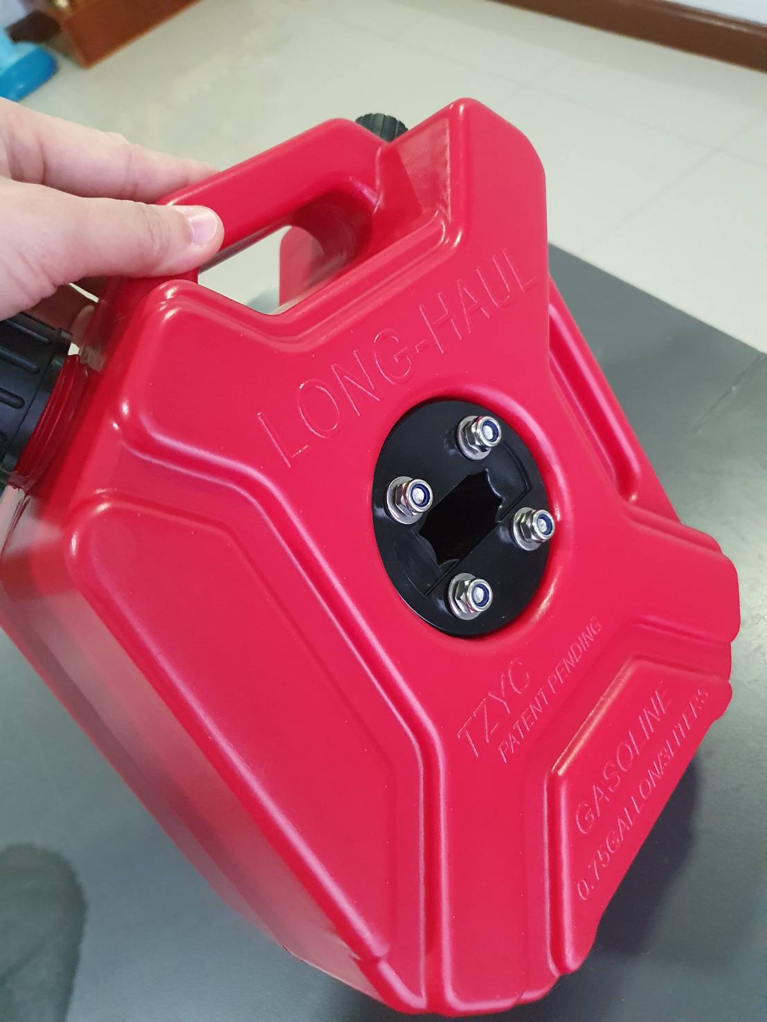 ถังน้ำมันสำรอง 5 ลิตร