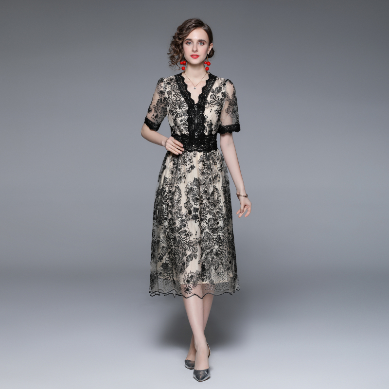 ชุดเดรสยาวสวยๆ ชุดเดรสยาวใส่สบาย ใส่ทำงาน มีขนาดS M L XL 2XL