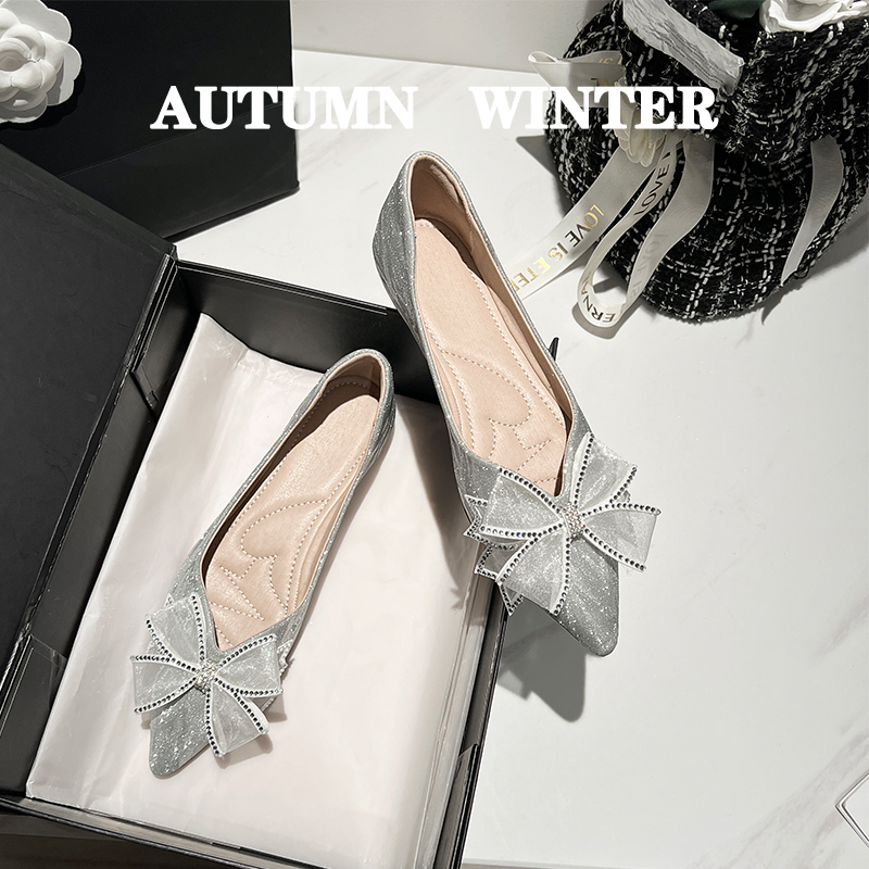 รองเท้าคัทชูผู้หญิงส้นเตี้ย ใส่สบาย มีขนาด35-43