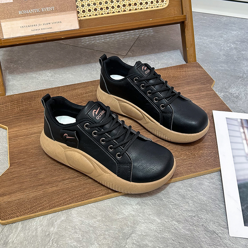 รองเท้าผ้าใบผู้หญิง ใส่สบาย รองเท้าผ้าใบใส่เที่ยวผู้หญิง มีSIZE 35 36 37 38 39 40