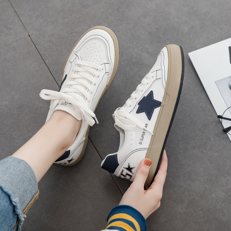 รองเท้าผ้าใบผู้หญิง ใส่สบาย รองเท้าผ้าใบใส่เที่ยวผู้หญิง มีSIZE 35 36 37 38 39 40